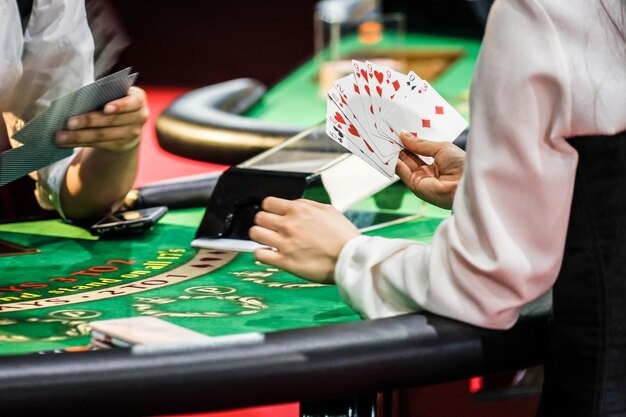 Roulette spin in progress with ball rolling on superbet88 live feed